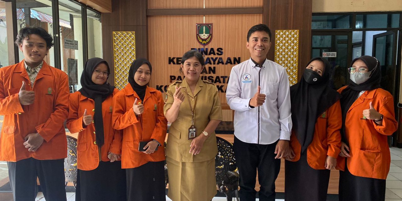 Serah Terima PPL Mahasiswa MD di Dinas Kebudayaan dan Pariwisata Surakarta